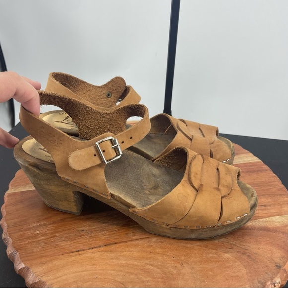 Lotta From Stockholm Peep Toe Clogs tan leather Sz 40 US 9 ankle strap - Picture 1 of 9